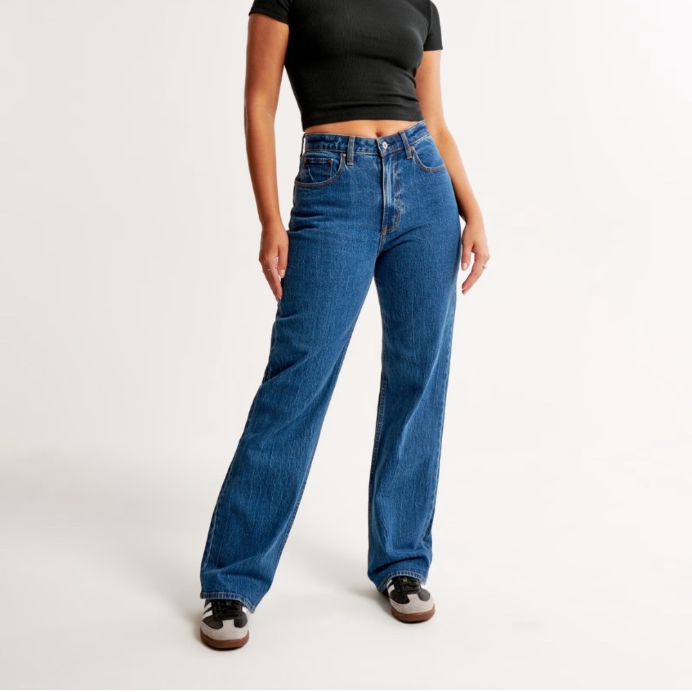 Curve Love High Rise 90s Relaxed Jean